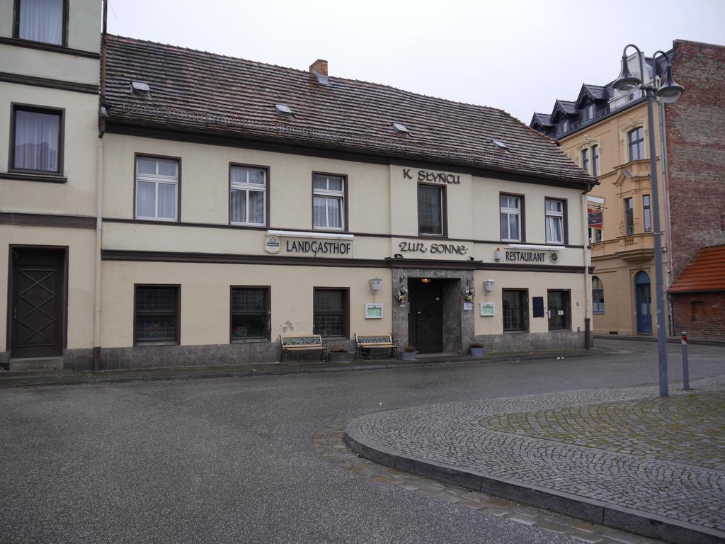 Hotel Zur Sonne Cottbus Buitenkant foto